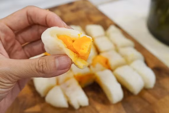 Xôn xao vụ "bánh dẻo thị phi" 290.000 đồng bị lộ giá sỉ 155.000 đồng