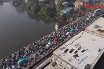 Hà Nội đẩy nhanh thi công mở rộng quốc lộ 6 để giảm ùn tắc