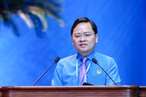 
Ông Nguyễn Anh Tuấn tái đắc cử Chủ tịch Tổng Liên đoàn Lao động Việt Nam
