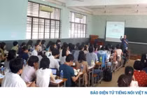 AI giúp giáo viên giảm thời gian soạn bài, có thực sự giảm tải?