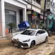 Mưa lớn kéo dài gây lũ quét trên đảo Phuket của Thái Lan