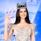 Đương kim Miss World Opal Suchata Chuangsri tỏa sáng tại Việt Nam