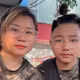 Mẹ cùng con trai đi bộ Hà Nội - Huế: Bài học từ từng bước chân