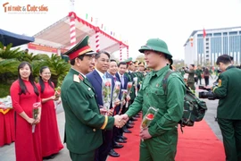 Đại tướng Phan Văn Giang dự Lễ giao nhận quân tại Cao Bằng