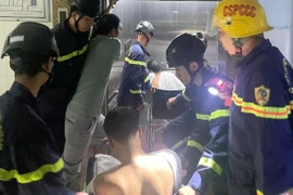 Giải cứu thành công 3 người mắc kẹt trong thang máy bệnh viện Đà Nẵng