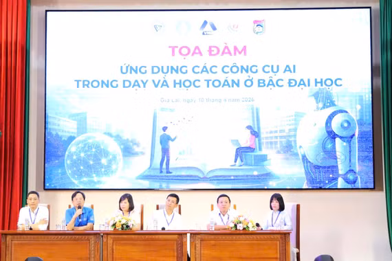 GS.TS Phùng Hồ Hải: Cái mà chúng ta có thể giỏi hơn là phải ‘người’ hơn AI