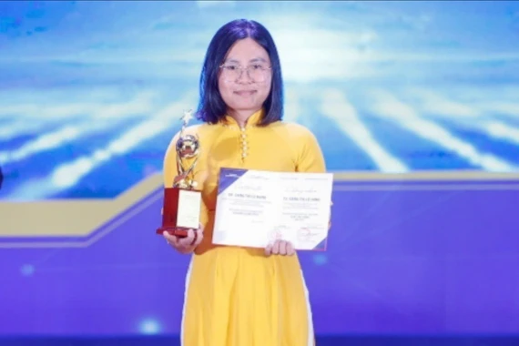 Nữ tiến sĩ Đặng Thị Lệ Hằng được đề cử Gương mặt trẻ tiêu biểu 2025