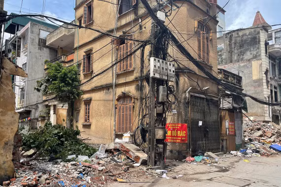 Dự án mở rộng ngõ 381 Nguyễn Khang bắt đầu bước vào giai đoạn thi công