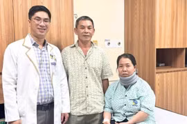 Đau cổ, yếu tay kèm mờ mắt: Cảnh giác bất thường từ cột sống cổ