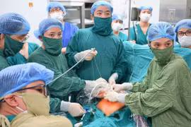 Đặt bóng bít khí quản thai nhi: Cột mốc mới của y học bào thai Việt Nam