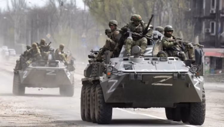 Binh sĩ Ukraine tháo chạy khỏi Kostiantynivka, Nga chạy đua với thời gian - Hình 4 Binh si Ukraine thao chay khoi Kostiantynivka, Nga chay dua voi thoi gian-Hinh-4