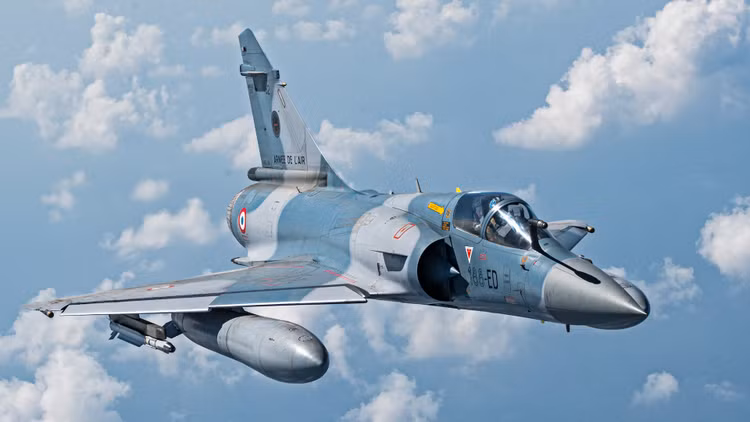 Ukraine nhận lô Mirage 2000 đầu tiên từ Pháp - Hình 2 Ukraine nhan lo Mirage 2000 dau tien tu Phap-Hinh-2