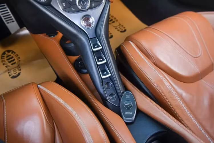 Can canh McLaren 720S do hon 1 ty dong cua dai gia Ha Noi-Hinh-9