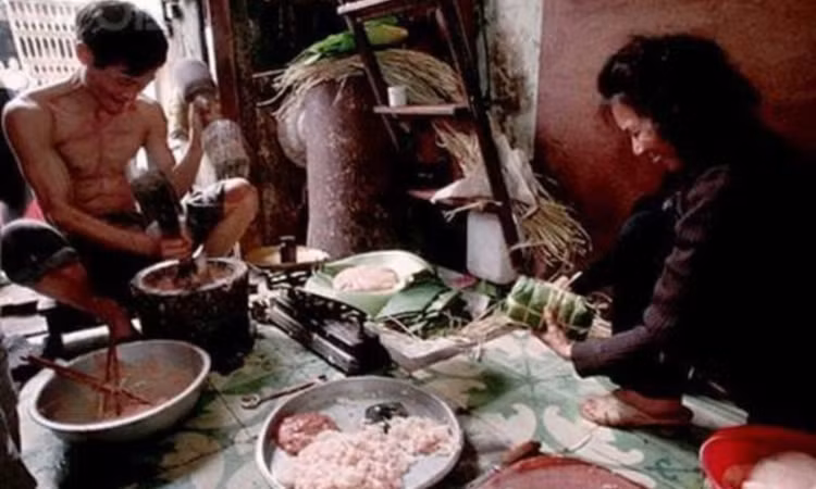 Chùm ảnh không thể nào quên về Tết Hà Nội thời bao cấp - Hình 3 Chum anh khong the nao quen ve Tet Ha Noi thoi bao cap-Hinh-3