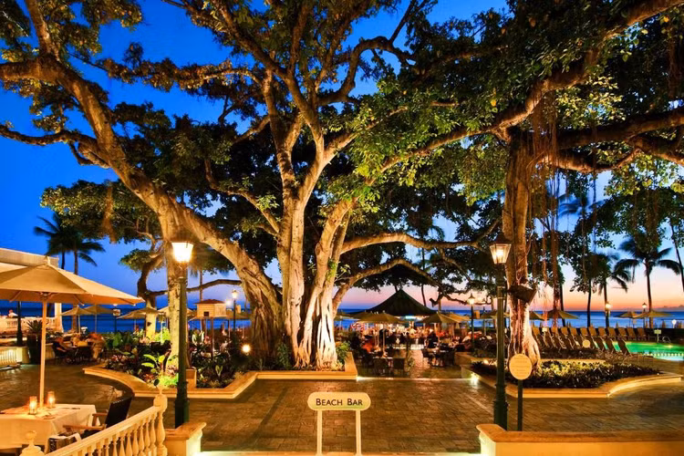 Lạnh gáy các địa điểm ma ám ở Hawaii, người đến 'tởn đến già' - Hình 6 Lanh gay cac dia diem ma am o Hawaii, nguoi den 'ton den gia'-Hinh-6