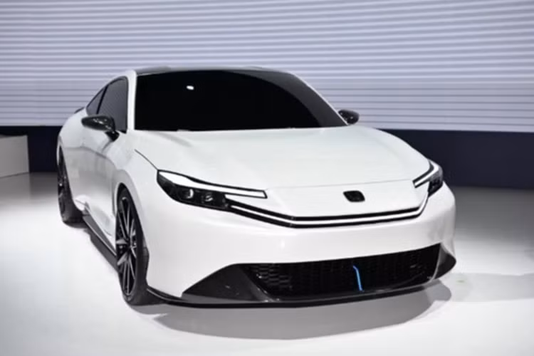 Lộ diện Honda Prelude hybrid 2025 "ăn xăng như ngửi" từ 693 triệu đồng? Lo dien Honda Prelude hybrid 2025