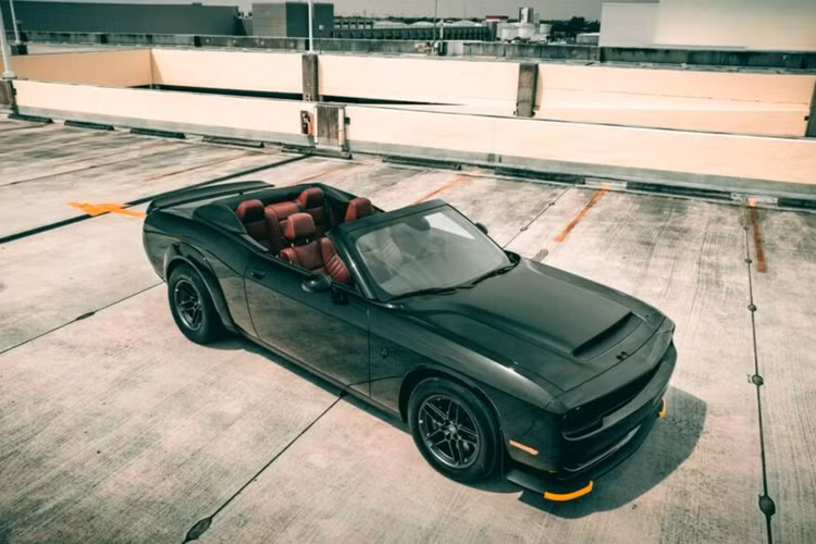 Chiêm ngưỡng chiếc Dodge Challenger SRT Demon 170 mui trần “cực độc” - Hình 2 Chiem nguong chiec Dodge Challenger SRT Demon 170 mui tran “cuc doc”-Hinh-2