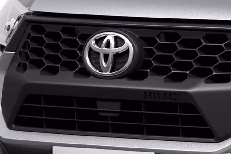 Cận cảnh Toyota Hilux 2024 từ 685 triệu đồng sắp về Việt Nam - Hình 5 Can canh Toyota Hilux 2024 tu 685 trieu dong sap ve Viet Nam-Hinh-5