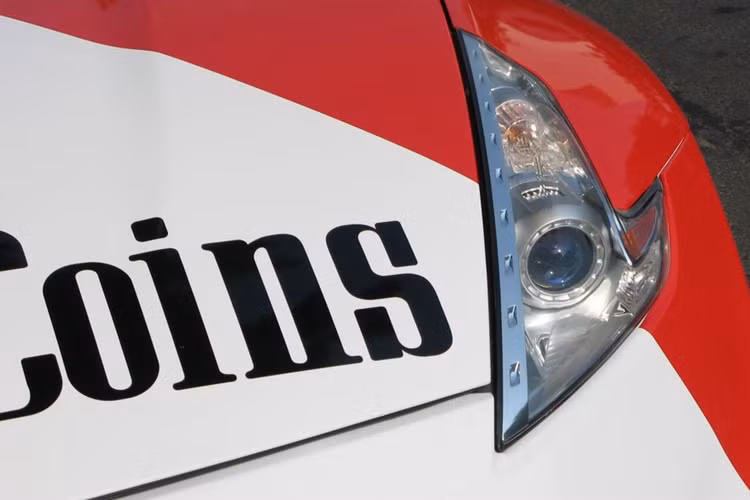 Cận cảnh chiếc Nissan 370Z với gói độ “khủng” nhất Việt Nam - Hình 4 Can canh chiec Nissan 370Z voi goi do “khung” nhat Viet Nam-Hinh-4