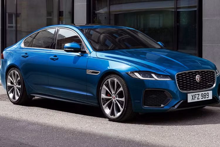 Jaguar bỏ hết xe xăng, chuyển qua làm xe điện từ tháng 6/2024 - Hình 7 Jaguar bo het xe xang, chuyen qua lam xe dien tu thang 6/2024-Hinh-7