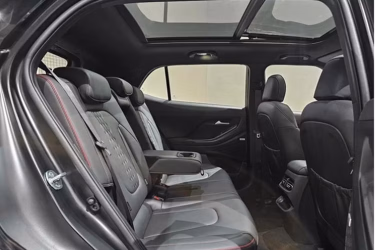 Cận cảnh Hyundai Creta Alpha từ 680 triệu đồng tại Đông Nam Á - Hình 8 Can canh Hyundai Creta Alpha tu 680 trieu dong tai Dong Nam A-Hinh-8