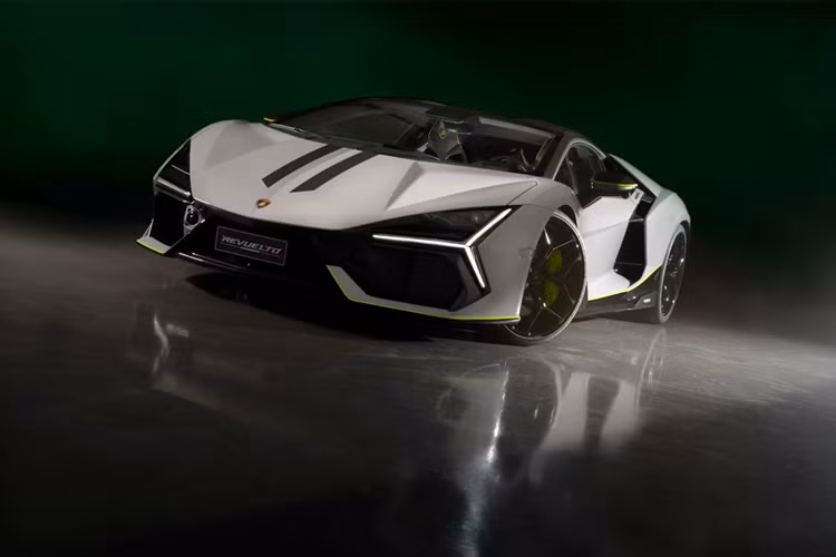 Chiêm ngưỡng chiếc Lamborghini Revuelto Ad Personam “độc nhất vô nhị" - Hình 3 Chiem nguong chiec Lamborghini Revuelto Ad Personam “doc nhat vo nhi
