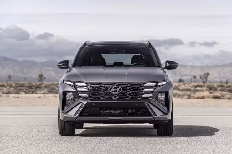 Hyundai Tucson 2025 nâng cấp mạnh tay với động cơ hybrid sạc điện - Hình 15 Hyundai Tucson 2025 nang cap manh tay voi dong co hybrid sac dien-Hinh-15