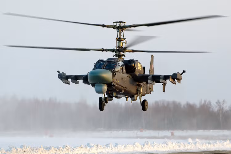 Ka-52: "Quái thú" khiến bộ binh Ukraine ăn không ngon, ngủ không yên - Hình 6 Ka-52: