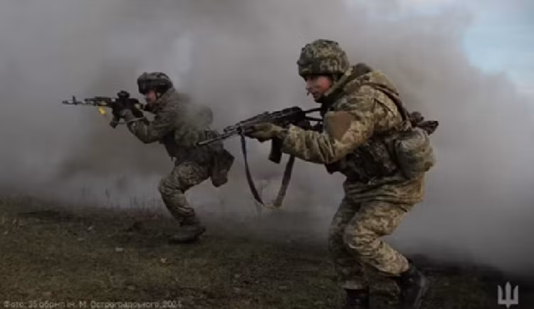 Quân Ukraine mất khả năng phản công, phòng tuyến Pokrovsk sắp sụp đổ - Hình 7 Quan Ukraine mat kha nang phan cong, phong tuyen Pokrovsk sap sup do-Hinh-7
