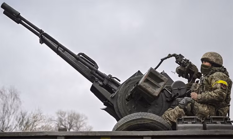 NATO và Ukraine bất lực trước bom lượn UMPK của Nga - Hình 16 NATO va Ukraine bat luc truoc bom luon UMPK cua Nga-Hinh-16