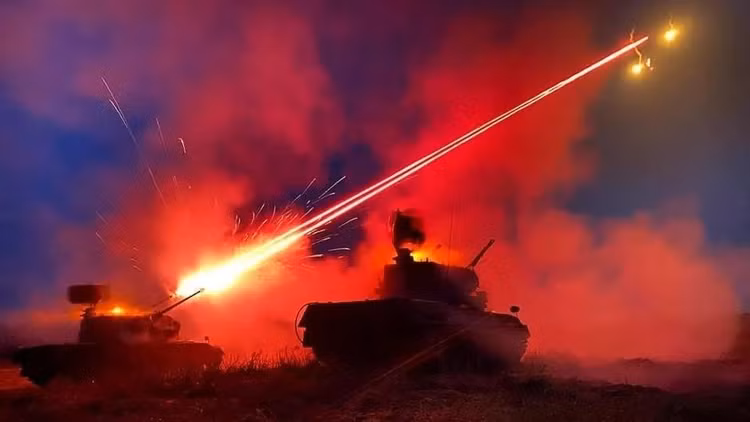 NATO và Ukraine bất lực trước bom lượn UMPK của Nga - Hình 12 NATO va Ukraine bat luc truoc bom luon UMPK cua Nga-Hinh-12