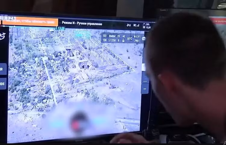 Nga đè bẹp quân Ukraine ở Chasov Yar, Ukraine mất thế chủ động - Hình 12 Nga de bep quan Ukraine o Chasov Yar, Ukraine mat the chu dong-Hinh-12