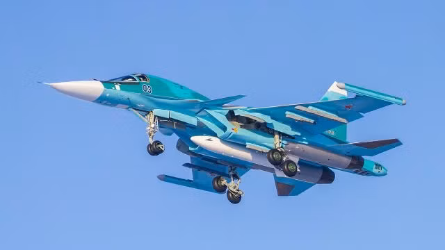 Su-34 phóng tên lửa Kinzhal, Ukraine đối mặt nguy cơ chưa từng có - Hình 6 Su-34 phong ten lua Kinzhal, Ukraine doi mat nguy co chua tung co-Hinh-6