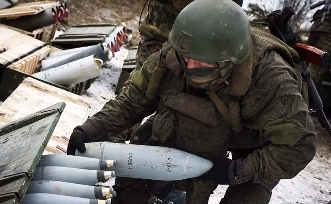 Nga danh vao “yet hau” cua Kurakhovo, quan Ukraine duoc lenh tu thu-Hinh-7