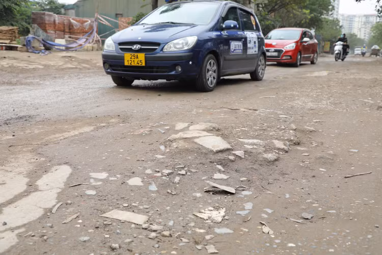 Ha Noi: Can canh con duong “dau kho” mai chua thoat kho-Hinh-2