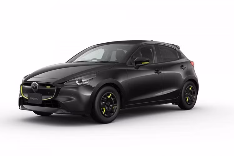Mazda2 tiếp tục nâng cấp với màn hình giải trí "siêu to khổng lồ" - Hình 2 Mazda2 tiep tuc nang cap voi man hinh giai tri