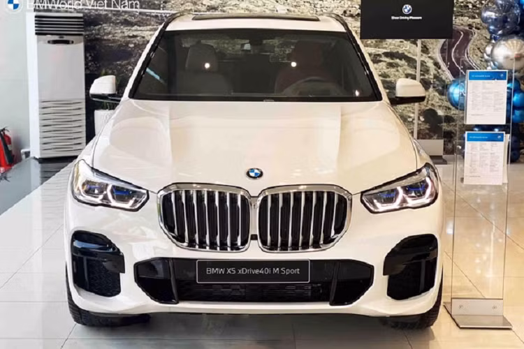 BMW giảm tới 470 triệu đồng cho hàng loạt xe sang tại Việt Nam - Hình 7 BMW giam toi 470 trieu dong cho hang loat xe sang tai Viet Nam-Hinh-7