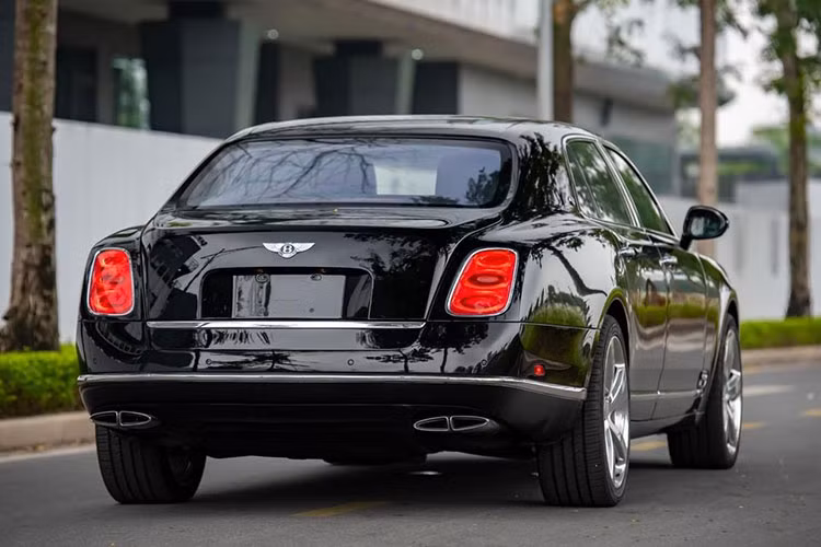 Bentley Mulsanne Le Mans Edition độc nhất Việt Nam rao bán 11 tỷ đồng - Hình 5 Bentley Mulsanne Le Mans Edition doc nhat Viet Nam rao ban 11 ty dong-Hinh-5