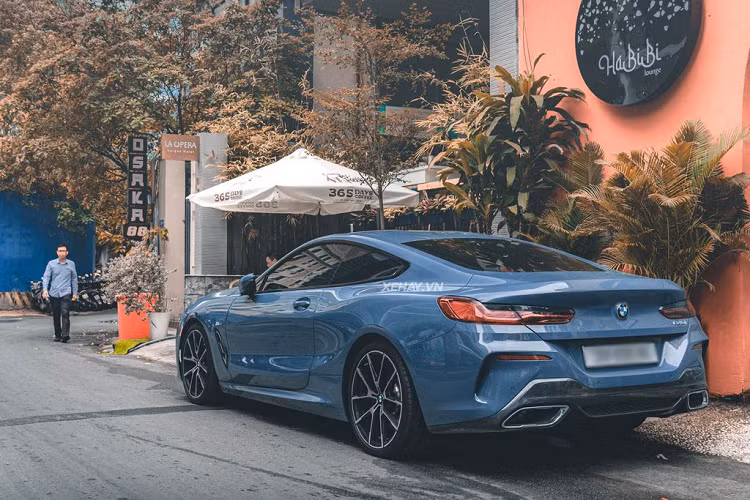 BMW 840i Coupe gần 8 tỷ đầu tiên về Việt Nam sở hữu màu sơn độc - Hình 4 BMW 840i Coupe gan 8 ty dau tien ve Viet Nam so huu mau son doc-Hinh-4