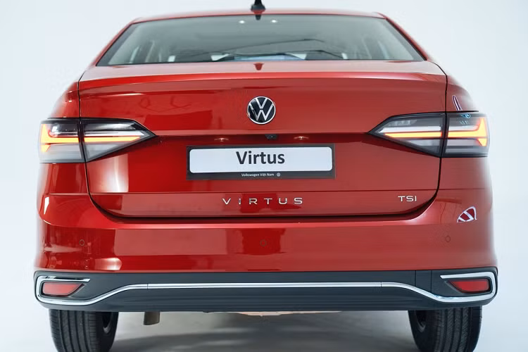 Cận cảnh Volkswagen Virtus 2023 tại Việt Nam, cao nhất hơn 1 tỷ đồng - Hình 10 Can canh Volkswagen Virtus 2023 tai Viet Nam, cao nhat hon 1 ty dong-Hinh-10