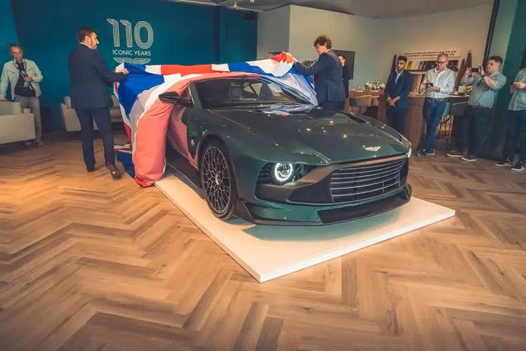 110 chiếc Aston Martin Valour hơn 30 tỷ đồng "bán sạch" chỉ sau 2 tuần - Hình 2 110 chiec Aston Martin Valour hon 30 ty dong