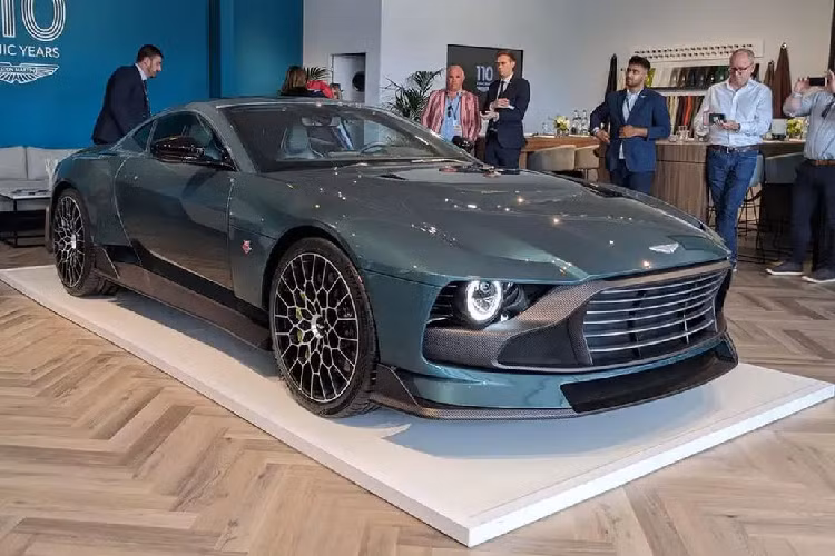 110 chiếc Aston Martin Valour hơn 30 tỷ đồng "bán sạch" chỉ sau 2 tuần 110 chiec Aston Martin Valour hon 30 ty dong