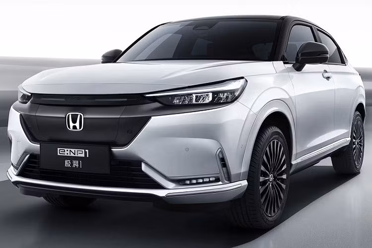 Can canh Honda HR-V 2023 chay dien vua 