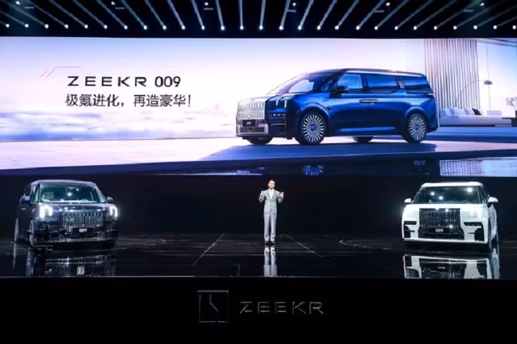 Zeekr 009 - MPV điện Trung Quốc sang chảnh chạy 822 km/lần sạc - Hình 8 Zeekr 009 - MPV dien Trung Quoc sang chanh chay 822 km/lan sac-Hinh-8