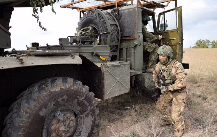 1.800 quân Ukraine bị bao vây, Nga hoãn thời hạn tái chiếm Kursk - Hình 9 1.800 quan Ukraine bi bao vay, Nga hoan thoi han tai chiem Kursk-Hinh-9