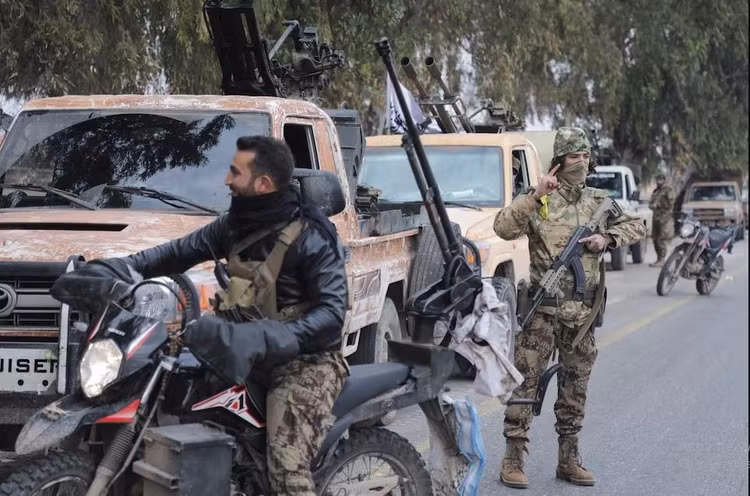 Tình hình Syria: Tướng Nga phản công thất bại, mất thêm 4 tỉnh - Hình 15 Tinh hinh Syria: Tuong Nga phan cong that bai, mat them 4 tinh-Hinh-15