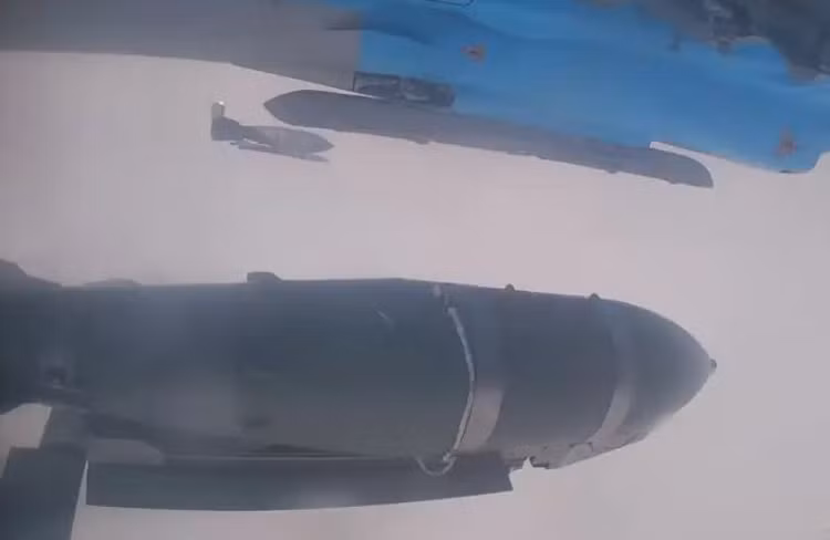Đêm rực lửa, Nga phóng số UAV kỷ lục, phòng không Ukraine tê liệt - Hình 14 Dem ruc lua, Nga phong so UAV ky luc, phong khong Ukraine te liet-Hinh-14