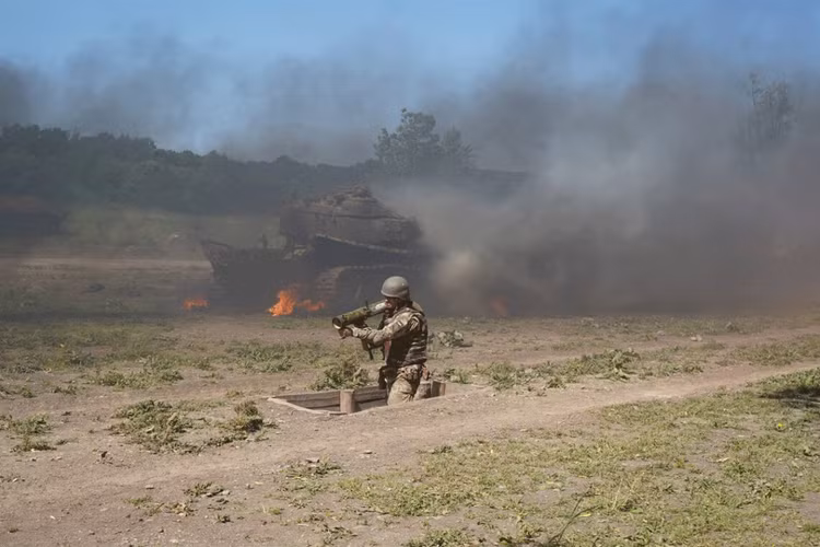 Ukraine mất trung tâm phòng ngự, số phận Chasov Yar đếm ngược - Hình 16 Ukraine mat trung tam phong ngu, so phan Chasov Yar dem nguoc-Hinh-16