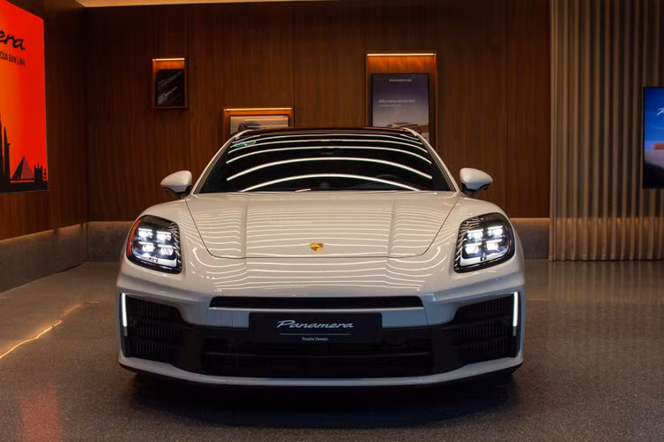 Tận thấy Porsche Panamera 2025 từ 6,42 tỷ vừa ra mắt Việt Nam - Hình 13 Tan thay Porsche Panamera 2025 tu 6,42 ty vua ra mat Viet Nam-Hinh-13