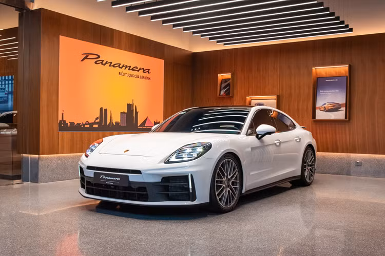 Tận thấy Porsche Panamera 2025 từ 6,42 tỷ vừa ra mắt Việt Nam - Hình 6 Tan thay Porsche Panamera 2025 tu 6,42 ty vua ra mat Viet Nam-Hinh-6